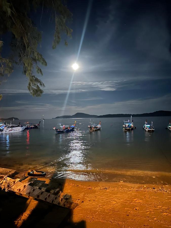 The Title By Eeri Apartment Rawai Bagian luar foto